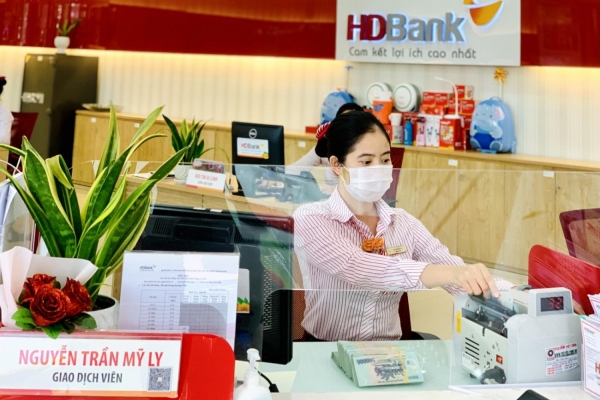 Tin ngân hàng ngày 19/8: HDBank sẽ góp tối đa 9 nghìn tỷ đồng vốn điều lệ ngân hàng yếu kém