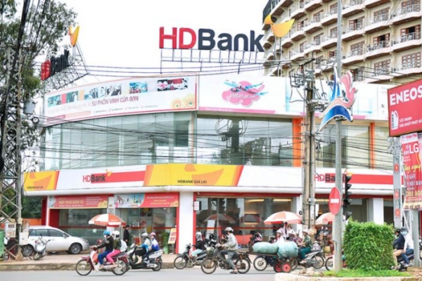 Chính sách giảm 'sốc' lãi suất cho vay tại Vietcombank và HDBank được áp dụng với các khoản vay nào?