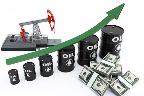 Giá xăng dầu hôm nay 19/12: Giá dầu thô tăng mạnh