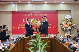 Chủ tịch ngân hàng VDB Lương Hải Sinh giữ chức Phó Chủ tịch Ủy ban Chứng khoán Nhà nước