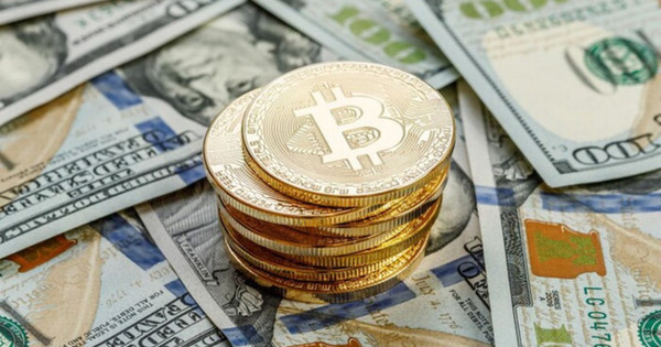 USD cao nhất 1 tháng, Bitcoin biến động mạnh