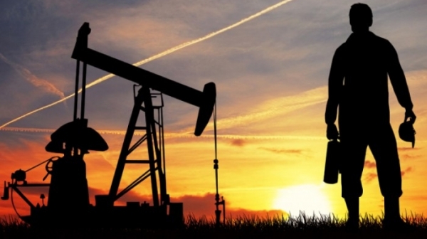 Giá dầu giảm phiên thứ 2 liên tiếp, Brent tụt về mức 81,89 USD/thùng