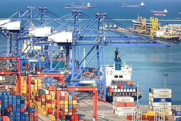 Kim ngạch xuất, nhập khẩu hàng hóa đạt gần 123 tỷ USD