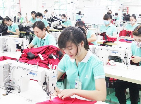 Doanh nghiệp dệt may gặp khó với sản xuất thời trang 'mì ăn liền'