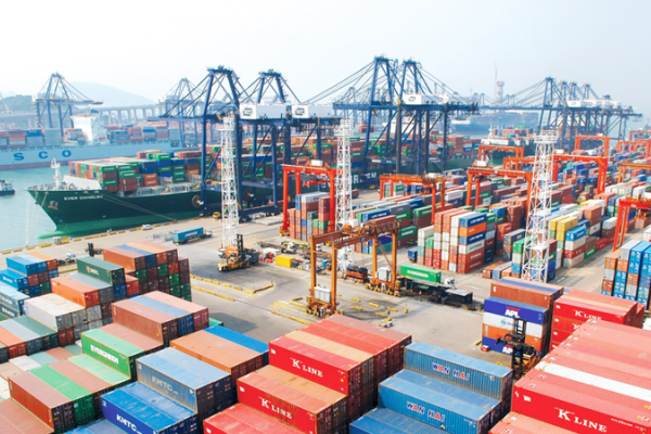 Xuất nhập khẩu hàng hóa của Việt Nam giảm
