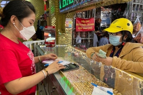 Giá vàng hôm nay (13/8): Kết thúc tuần lao dốc