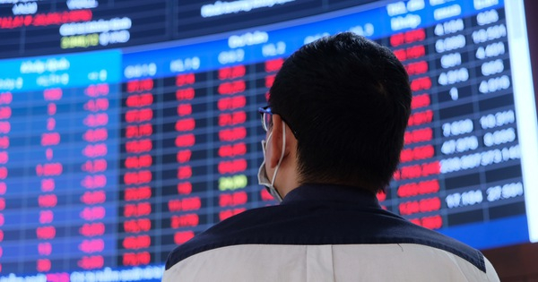 Hàng loạt cổ phiếu nằm sàn, Vn-Index đột ngột giảm tới hơn 55 điểm