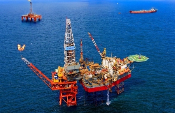 Giá xăng dầu hôm nay (8/9): Dầu thô quay đầu giảm