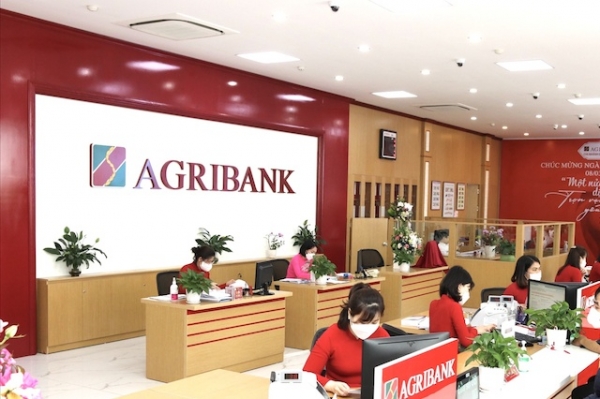 Tin ngân hàng ngày 14/9: Agribank bán đấu giá khoản nợ nghìn tỷ của Bến du thuyền Hoàng Gia