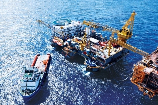 Giá xăng dầu hôm nay (27/9): Dầu thô phục hồi