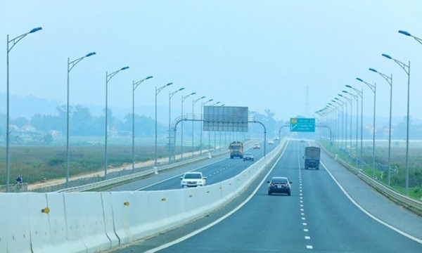 Sớm nâng cấp các tuyến đường bộ cao tốc đã được đầu tư, khai thác