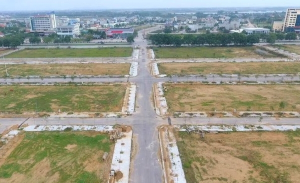 Tin bất động sản ngày 30/3: Công ty nào trúng đấu giá khu đất hơn 3.600m2 ở Thanh Hóa?
