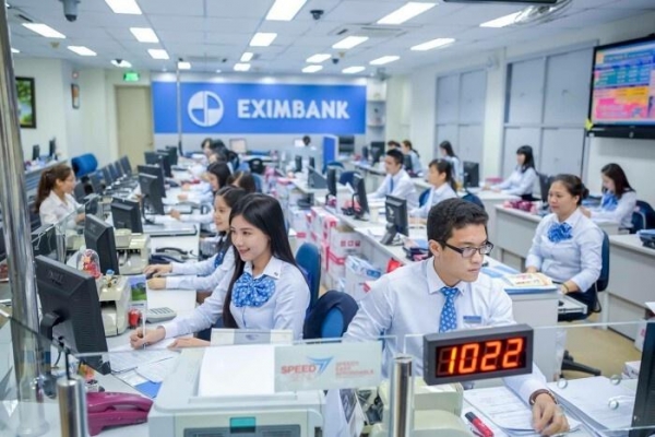 Bán niên Eximbank mới thực hiện được 28% kế hoạch năm