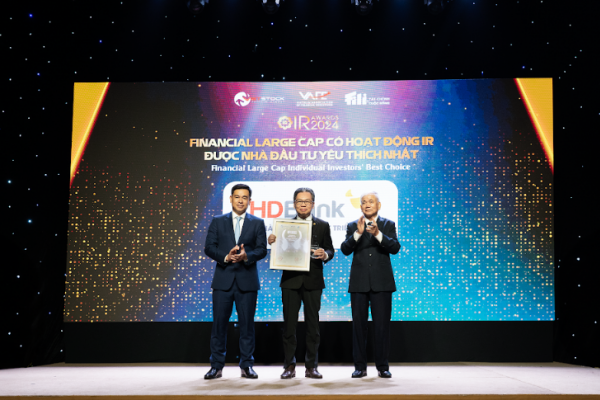 IR AWARDS 2024: HDBank khẳng định vị thế trong quan hệ nhà đầu tư quốc tế