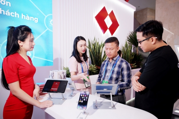 Techcombank tạo dấu ấn tại Smart Banking 2024: Giải pháp ngân hàng số “vượt trội” Techcombank Mobile