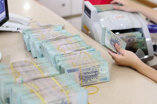 Loạt ngân hàng ghi nhuận lãi thuần từ mảng dịch vụ tăng trưởng 'phi mã'
