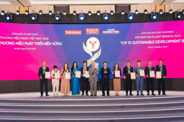 Phú Long lần thứ 5 lọt Top 10 Thương hiệu Mạnh Việt Nam – khẳng định bản lĩnh và chiến lược phát triển bền vững