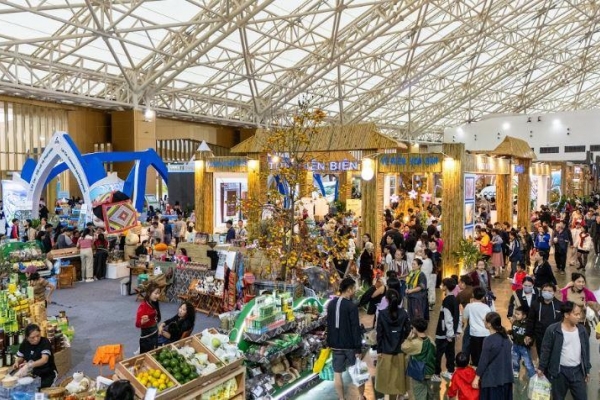 Đếm ngược chưa đầy 24 giờ cuối săn sale, check-in, ăn ngon, chill đỉnh tại siêu hội chợ “khủng” nhất năm