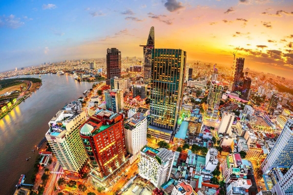 Một doanh nghiệp môi giới bất động sản phát hành trái phiếu với lãi suất 'khủng'