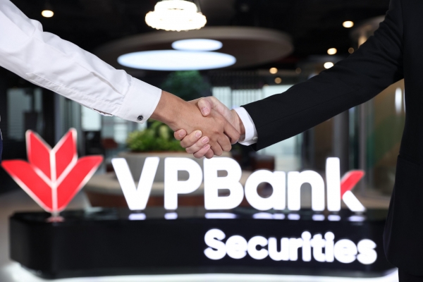Công ty bảo hiểm và công ty quản lý quỹ mang đến điều gì cho tập đoàn tài chính VPBank