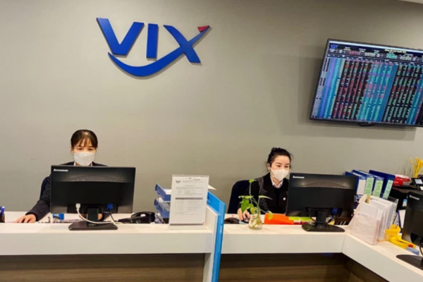Tin doanh nghiệp nổi bật (ngày 20/10): VIX bổ nhiệm nhân sự cấp cao, VEAM sắp chi gần 6.000 tỷ đồng trả cổ tức