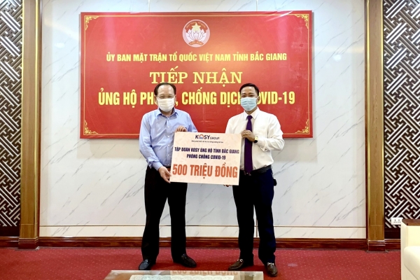 Tập đoàn Kosy trao tặng 3 tỷ đồng ủng hộ Quỹ vắc xin phòng COVID-19 Việt Nam