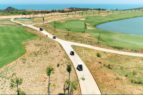Biệt thự sân Golf - Second home đặc sắc cho giới nhà giàu