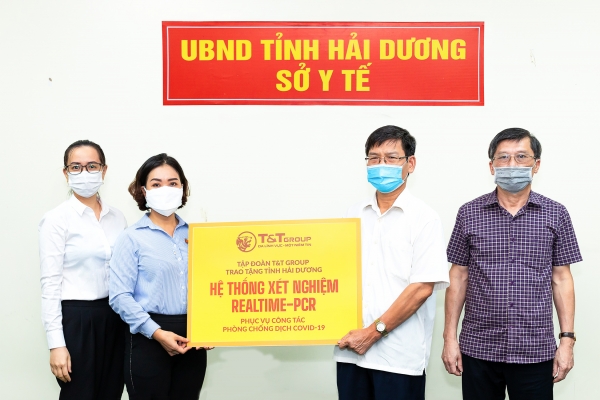 “Bầu Hiển” tiếp tục ủng hộ hàng ngàn kit xét nghiệm cho Quảng Nam