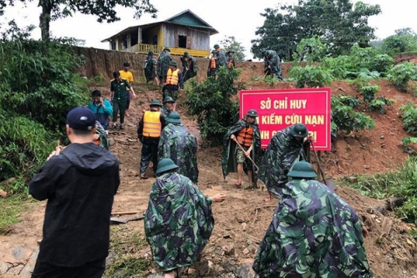 Cập nhật thiệt hại do mưa lũ miền Trung: 122 người chết, mất tích