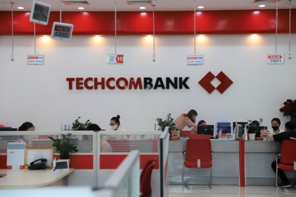 Dự phòng tăng 180%, lãi quý III Techcombank tăng 20% cùng kỳ