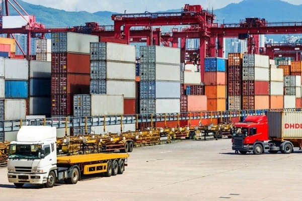 Xuất khẩu hàng hóa của Việt Nam trong 10 tháng tăng 4,7%
