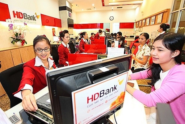 Vì sao hàng loạt lãnh đạo HDBank đăng ký mua lượng lớn cổ phiếu HDB?