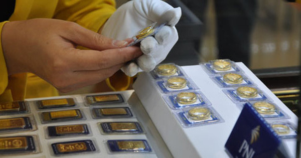 Giá vàng trong nước quay đầu giảm, vẫn đắt hơn 5 triệu đồng/lượng so với thế giới