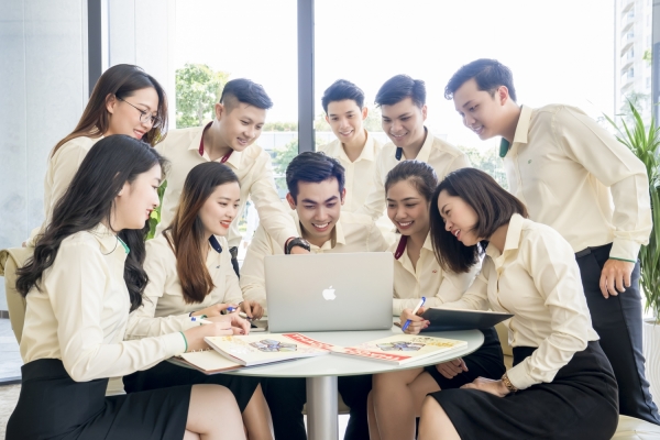 THACO dẫn đầu top 'Nhà tuyển dụng yêu thích nhất 2021' ngành sản xuất