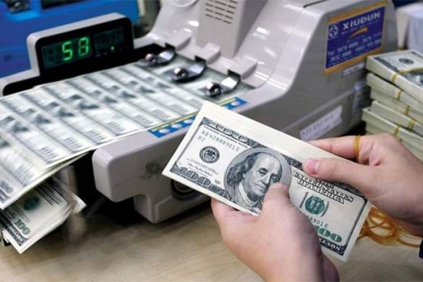 Tỷ giá ngoại tệ hôm nay 15/4: Đồng USD bật tăng trở lại