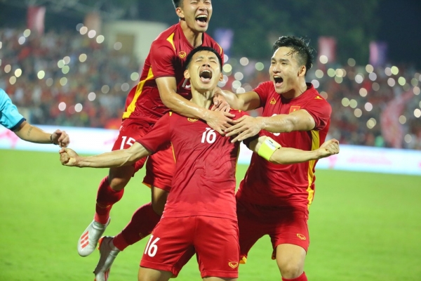 U23 Việt Nam lên ngôi đầu bảng A SEA Games 31!
