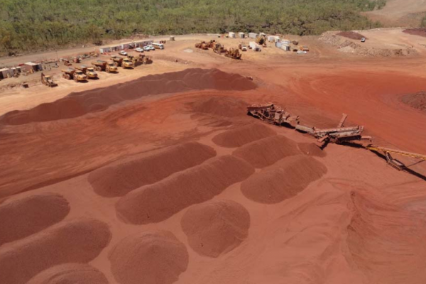Hòa Phát mua mỏ quặng sắt trữ lượng 320 triệu tấn tại Úc