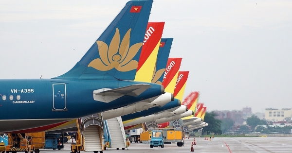 Cuộc đua ‘đại hạ giá’ vé máy bay của các hãng hàng không Việt Nam