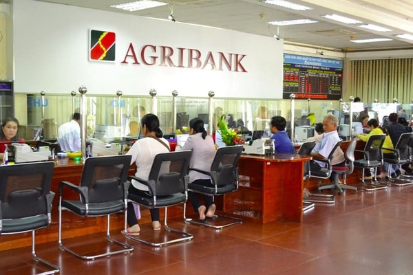 Tin nhanh ngân hàng ngày 15/7: Agribank chào bán cổ phần PVcomBank