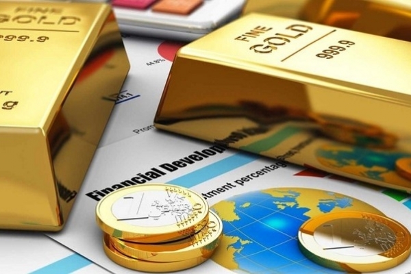 Giá vàng ngày 31/8: Tâm lý mạo hiểm của nhà đầu tư bào mòn giá vàng