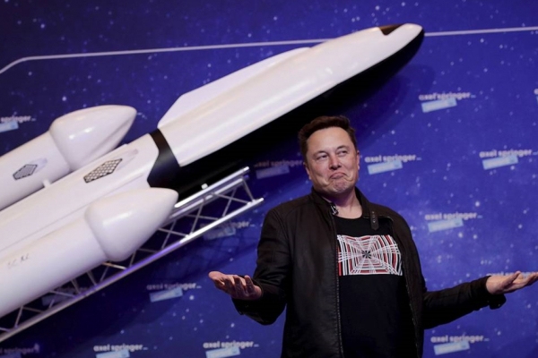 Jeff Bezos và Elon Musk: Đứng đầu mảng kinh doanh Internet vệ tinh nhỏ