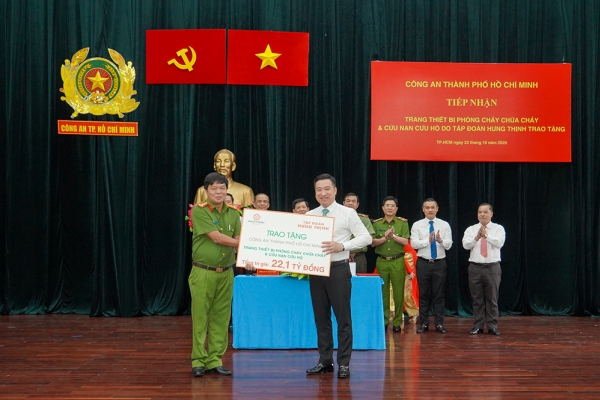 Hưng Thịnh tặng thiết bị cứu nạn 22,1 tỷ đồng cho TP. Hồ Chí Minh