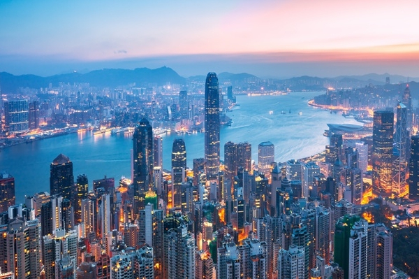 Hong Kong, Paris và Zurich là các đô thị đắt đỏ nhất hành tinh năm 2020