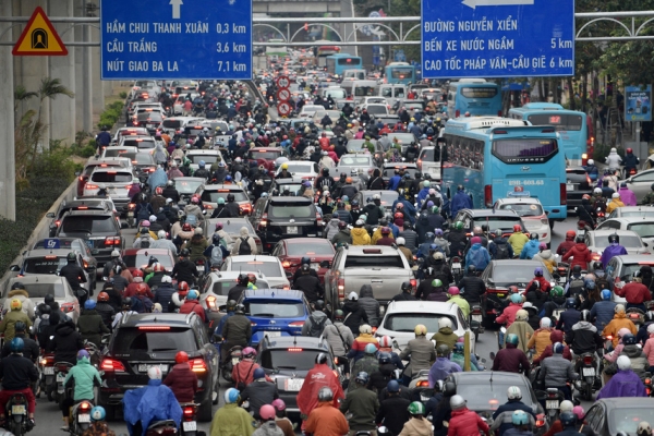 Hà Nội nghiên cứu cấm xe máy tại các quận sau năm 2025