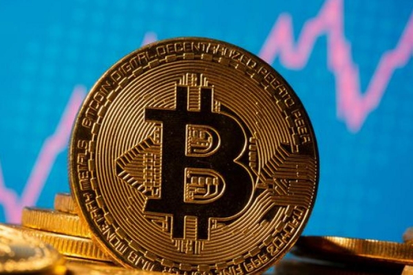 Bitcoin lần đầu tiên vượt 20.000 USD