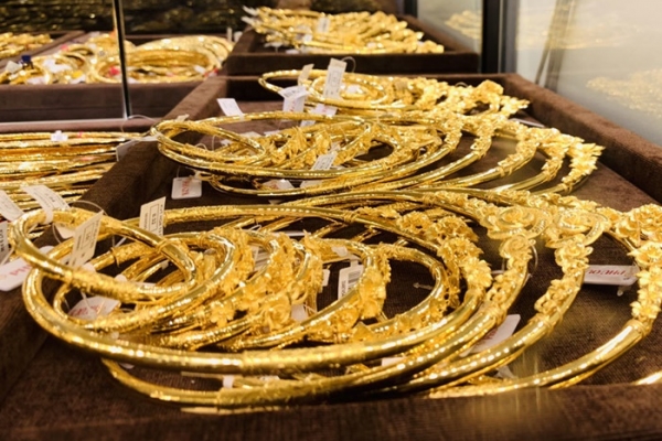 Liên tục tăng mạnh, giá vàng tuần này liệu có chạm ngưỡng 70 triệu đồng/lượng?