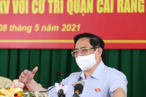 Thủ tướng Phạm Minh Chính: Vaccine nào cũng có phản ứng phụ, người dân đừng lo sợ