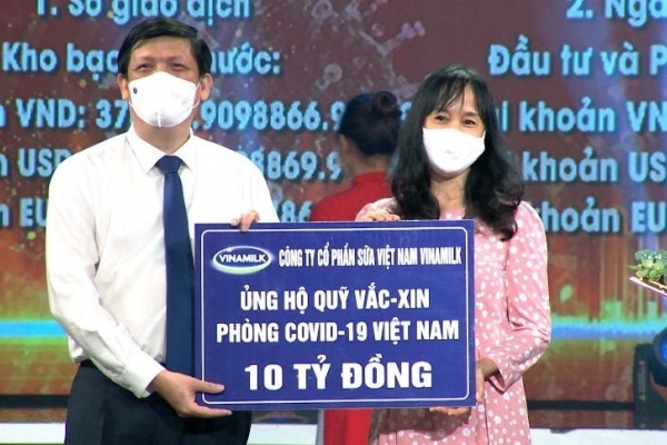 Vinamilk tiếp tục đồng hành với Chính phủ, ủng hộ 10 tỷ đồng vào quỹ vaccine phòng Covid-19