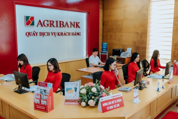 Agribank lãi hơn 13.200 tỷ đồng năm 2020, lần đầu tiên lợi nhuận giảm sau nhiều năm tăng trưởng liên tiếp