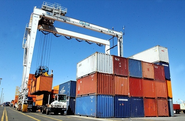 Doanh nghiệp thuỷ sản “cầu cứu” vì giá cước vận tải biển và thiếu container hàng